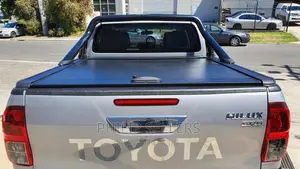 Toyota Hilux Revo Dual Cab 2015-2024 Manual Roller Shutter C