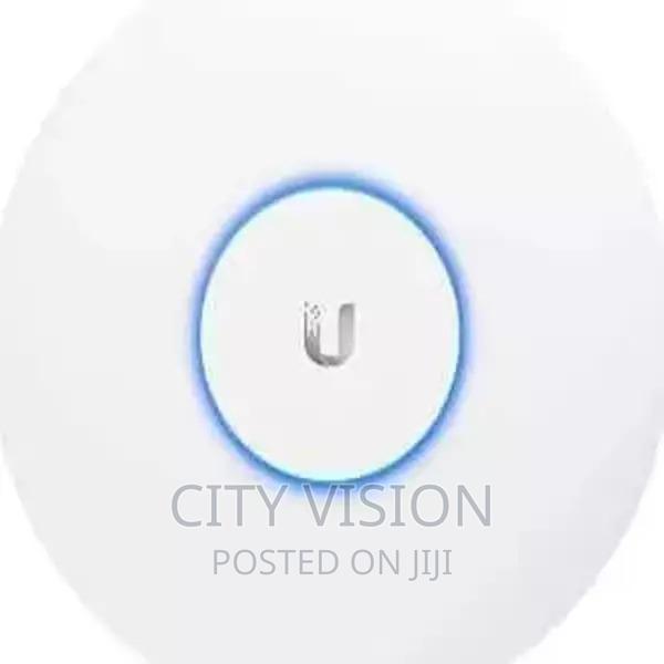 Long Range Indoor Ubiquiti Unifi//2.4/5ghz Access Point!! - main view