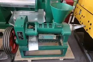 Screw Oil Pressing Machine