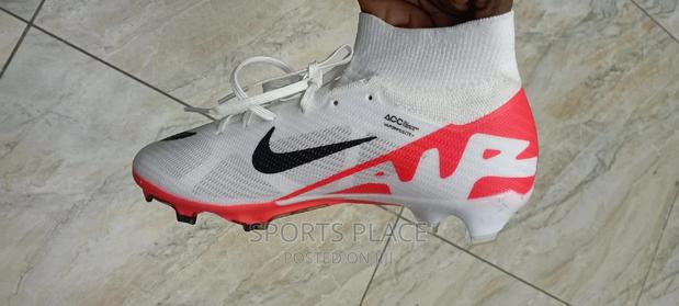 Air Zoom Mercurial Football Shoes