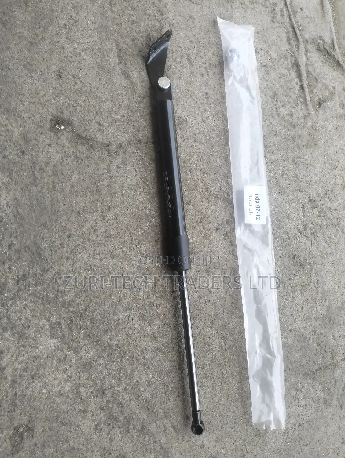 Nissan Tiida Boot Shocks