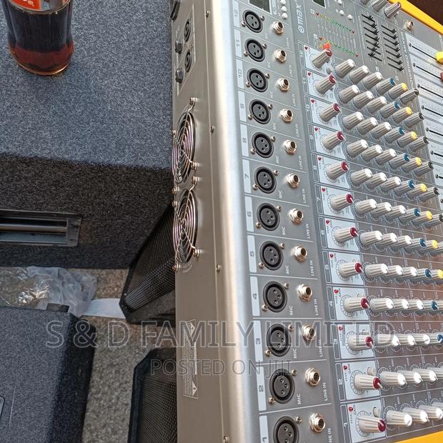 Yellow Omax Powered Mixer - thumbnail 3