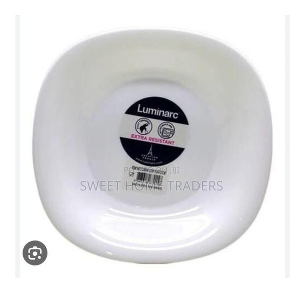 Set of 6 Luminarc Quadra White Plates,