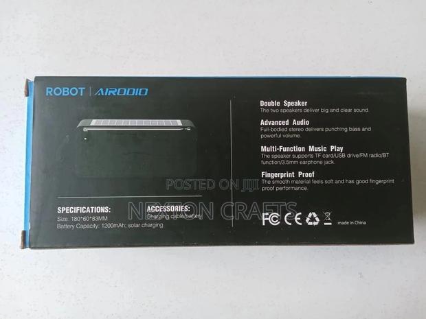 Robot Bluetooth Speaker Radio With Solar - thumbnail 3