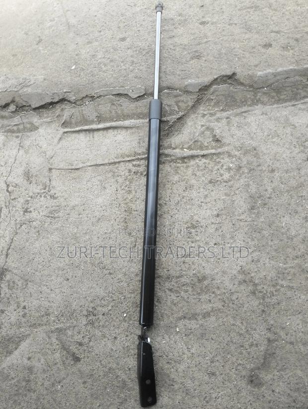 X-trail T32 Boot Shocks