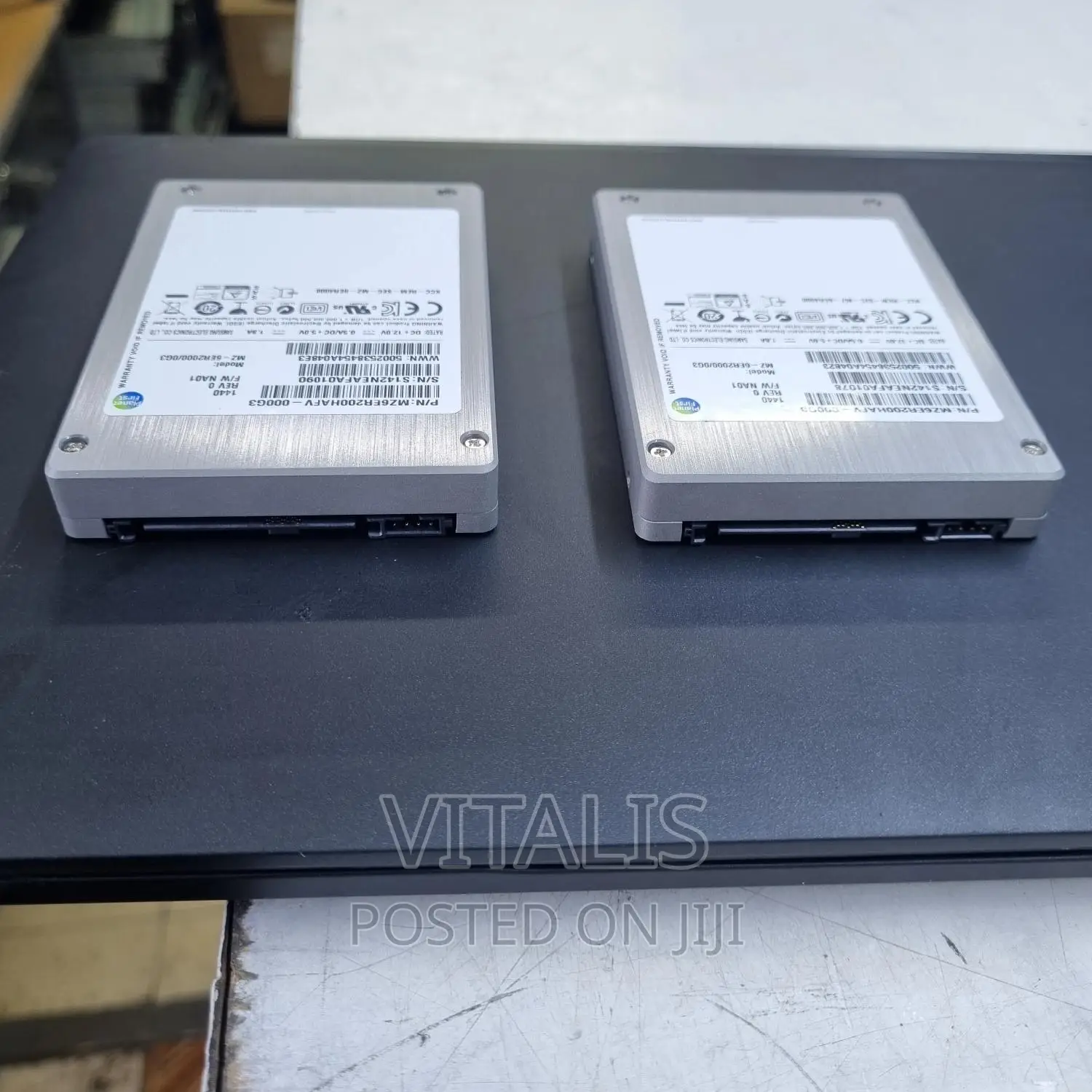 Samsung 200gb SAS SSD