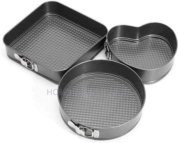 Quality Nonstick 3pcs Cake Mould/Baking Tins 24cm/22cm/20cm* - thumbnail 3