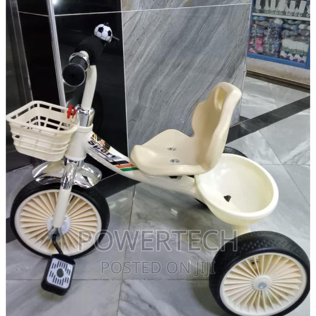Tricycle Tricycle With Basket"- Cream White