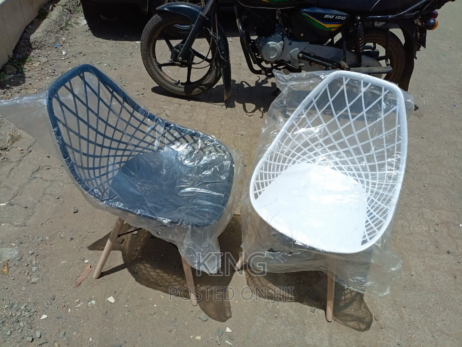Eames Chair Eames Chair Eames Chair Eames Chair Eames
