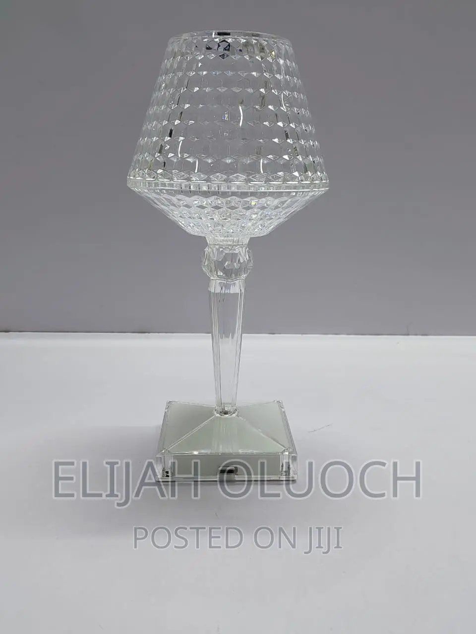Rechargeable Rose Diamond Table Lamp