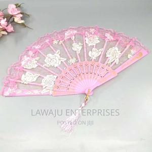 Pink Lace Handheld Fan - thumbnail 2