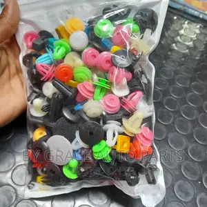 Assortassorted Body Crips/Auto Fastener.