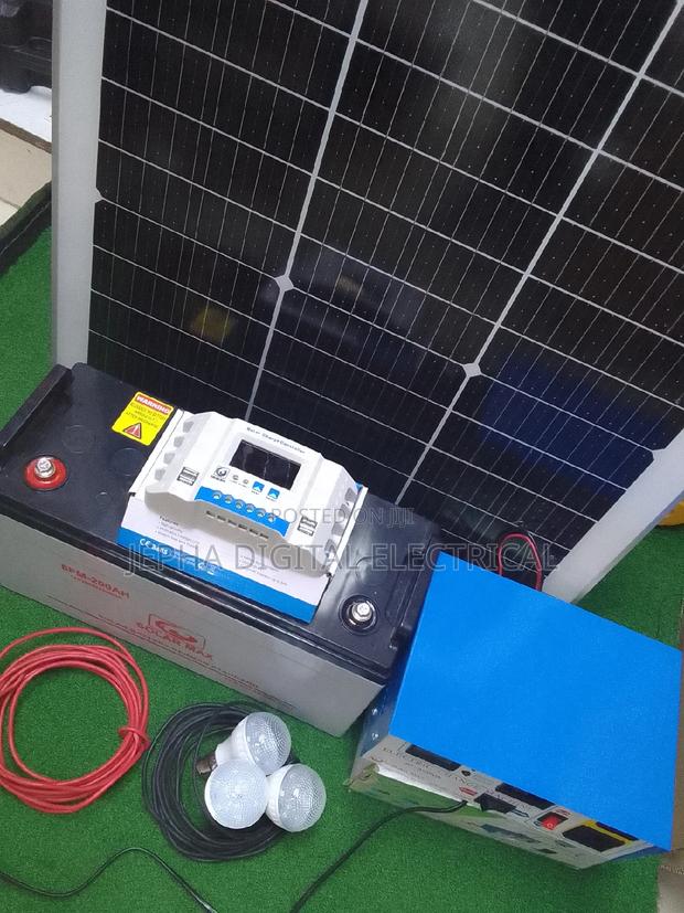 12 VTS 200ah Solar Panel 200watts - main view
