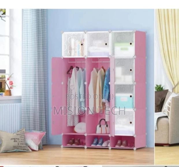 Plastic Wardrobe 3 Columns/Plastic Wardrobe - main view