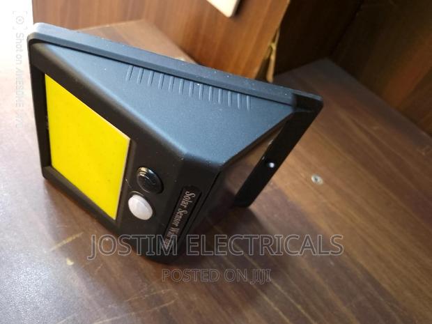 3w Solar Motion Detector Light - thumbnail 2