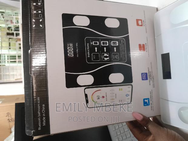 Bathroom Scale - main view