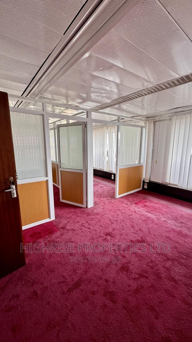 Executive Office Space for Rent - thumbnail 9