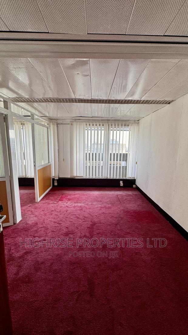 Executive Office Space for Rent - thumbnail 11