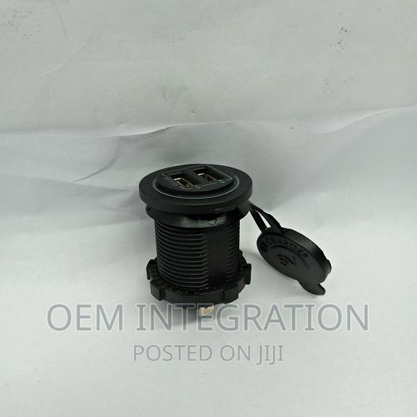 Car Charger - thumbnail 2