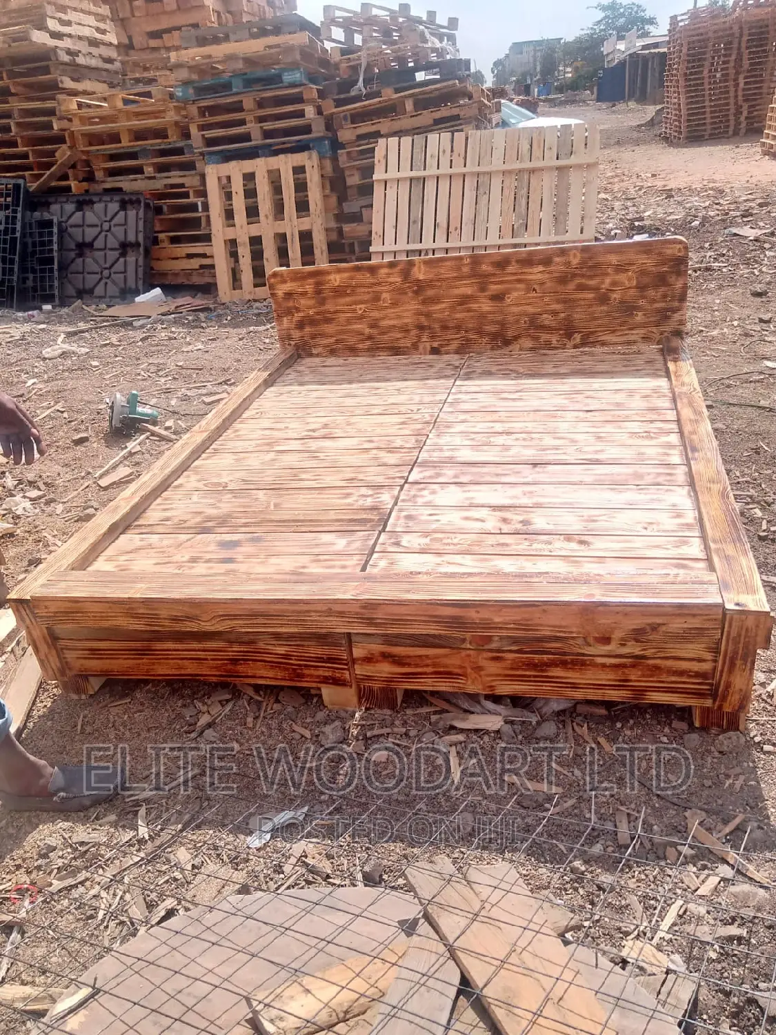 Kings Rustic Bed 5x6