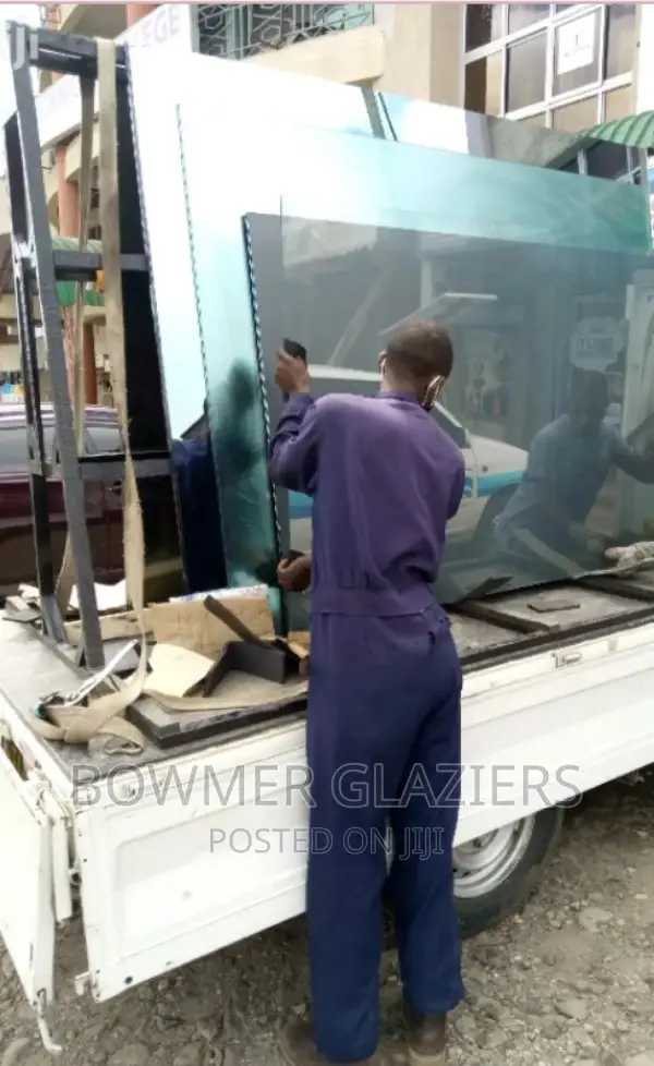 Building Glass, One Way and Clear Window Panes