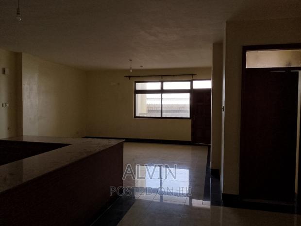 3bdrm Apartment in Kizingo for sale - thumbnail 6