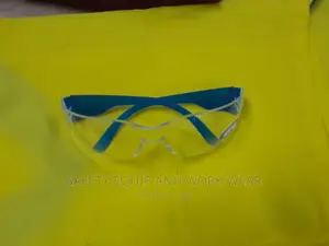 Buy Vaultex Safety Goggles Scratch Resistant