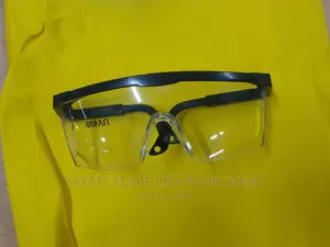 Unisex UV 400 Safety Glass