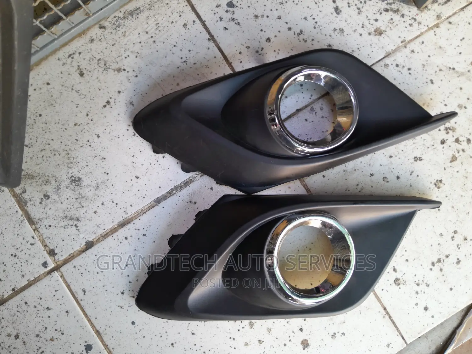 Mazda Axela Foglight Covers