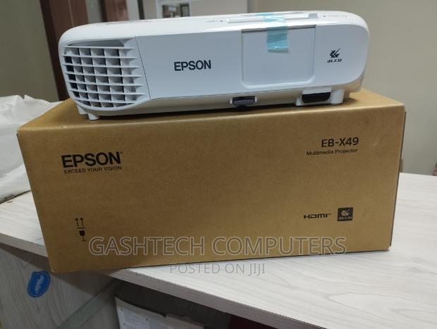 Eb-X49 Projector Epson//Eb -X49 Projector 3cld Technology!! - main view