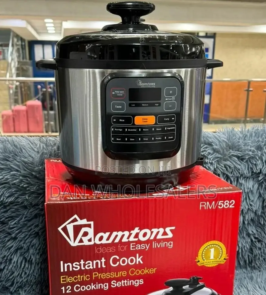 Ramtons RM/582-E- Pressure Cooker- Black