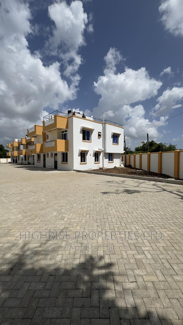 3bdrm Villa in Mtwapa for sale - main view