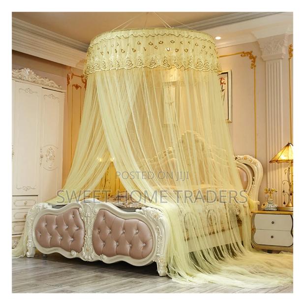 Free Size Bed Round Mosquito Net - Recomeneded - main view