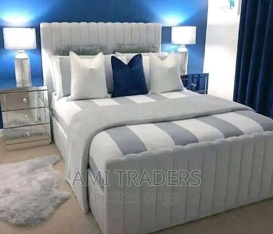 Blue Chester Bed (5*6)