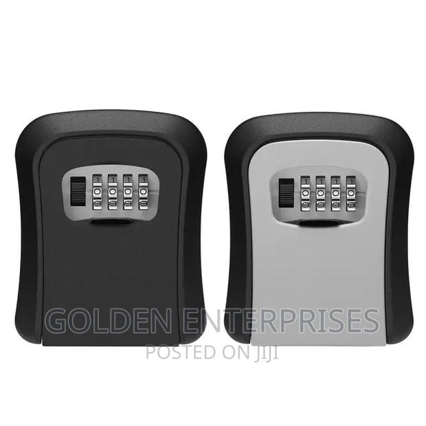 Airbnb / Guest Room 4 Key Combination Key Lock Safe