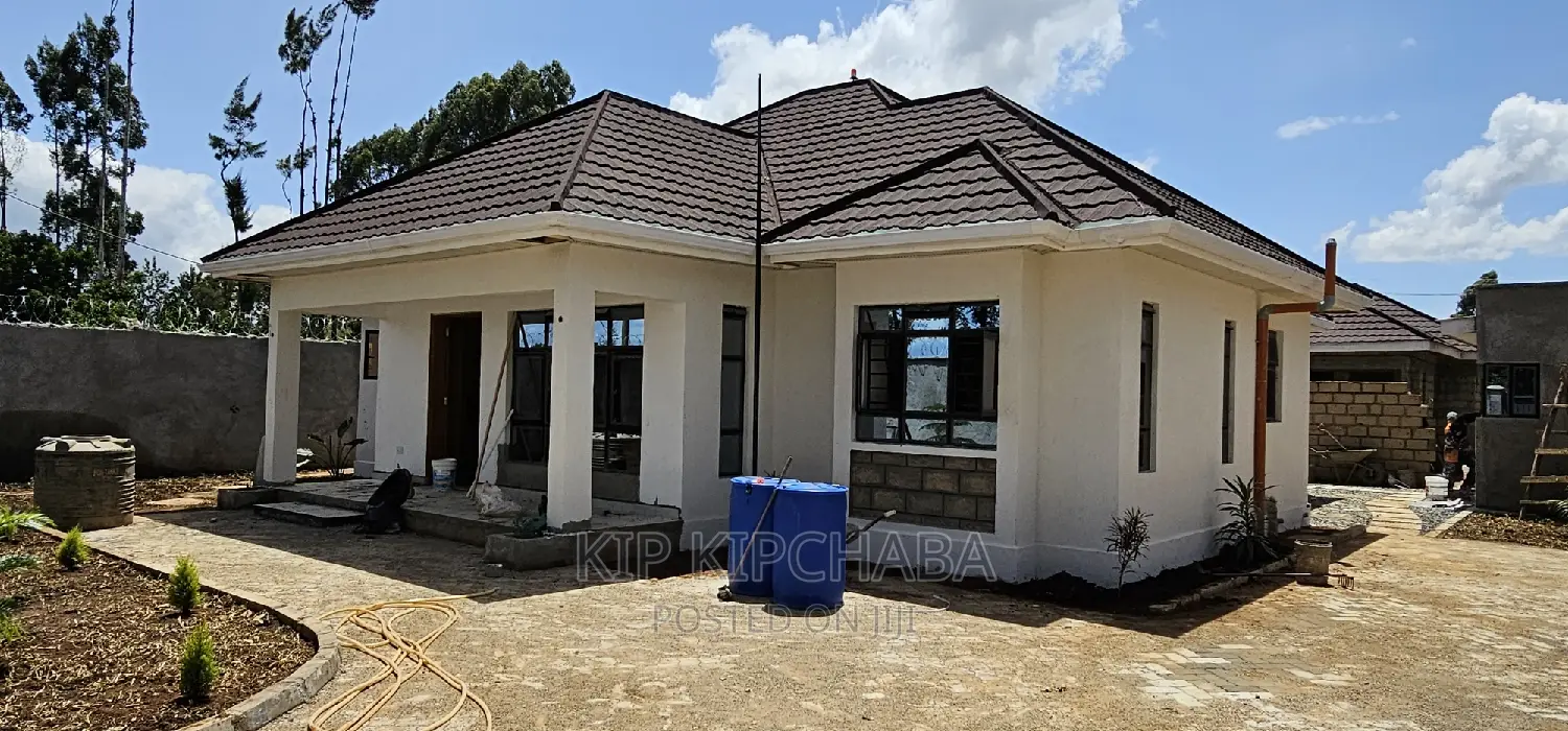 3bdrm Bungalow in Racecours, Elgon View for sale