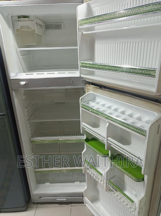 Ex Uk Sanyo Fridge 400 - main view