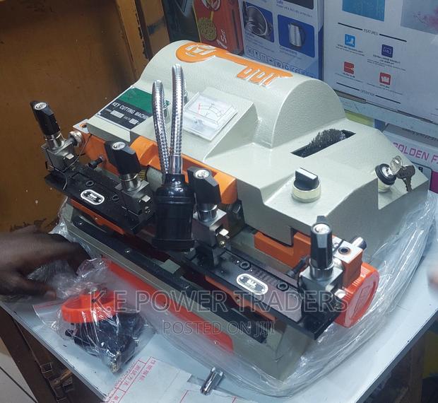 Long-Lasting Key Cutting Machine