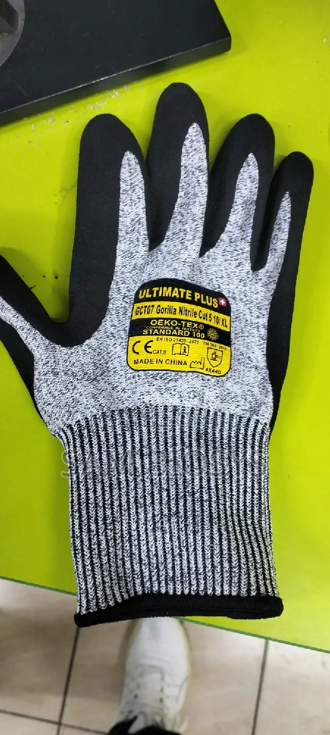 Safety Gloves 🧤
