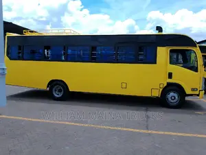 New Isuzu EcoMax LR 2815 2023 Yellow