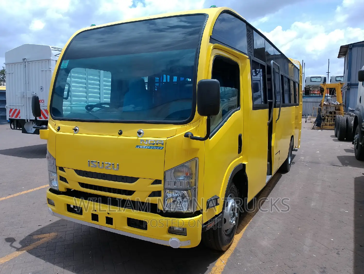 New Isuzu EcoMax LR 2815 2023 Yellow