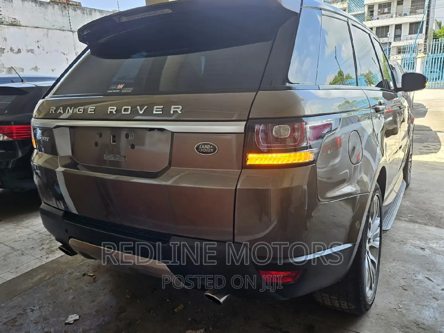 Land Rover Discovery Sport 2017 Gray