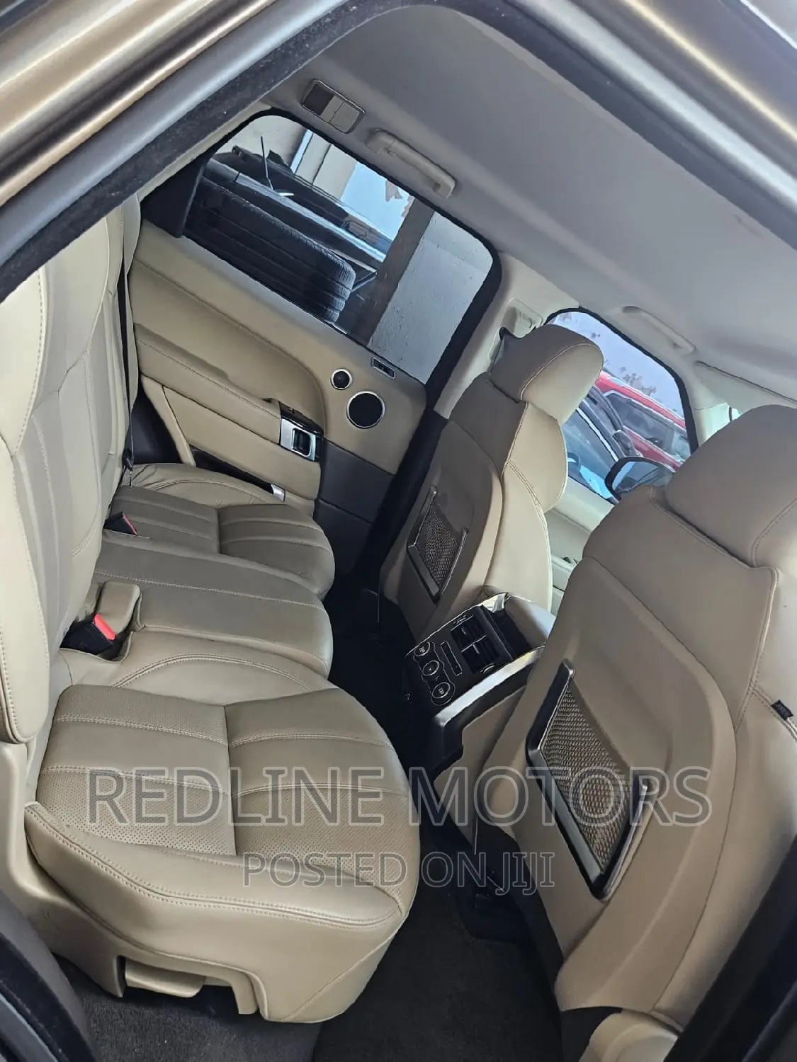 Land Rover Discovery Sport 2017 Gray