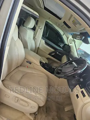 Lexus LX 2016 Silver
