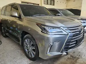 Lexus LX 2016 Silver