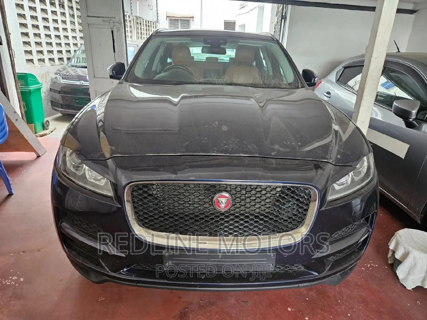 Jaguar F-Pace 2017 Black