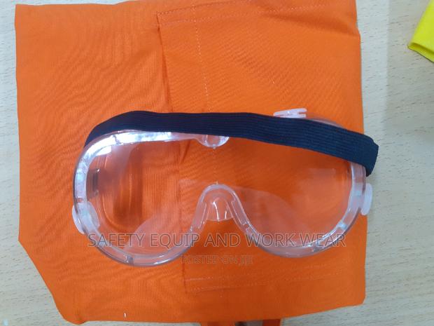Polycarbonate Safety Goggles - main view