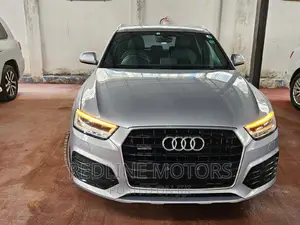 Audi Q3 2016 Silver