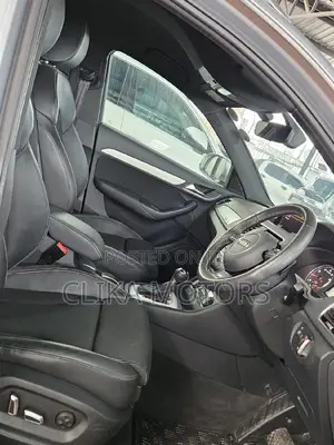 Audi Q3 2016 Silver