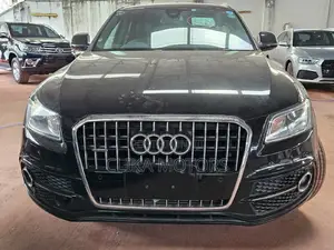 Audi Q5 2.0T Premium AWD quattro 2016 Matt Black